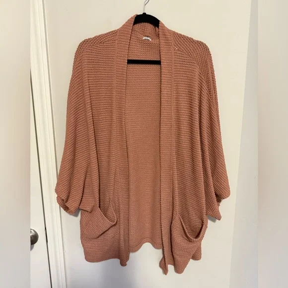 Aerie waffle knit shawl. - Picture 1 of 2